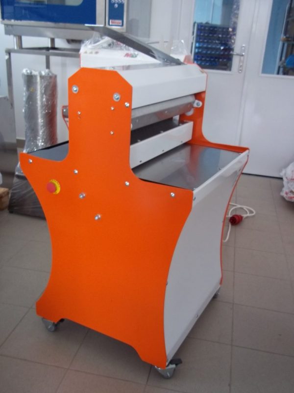 Automata kenyérszeletelő gép
