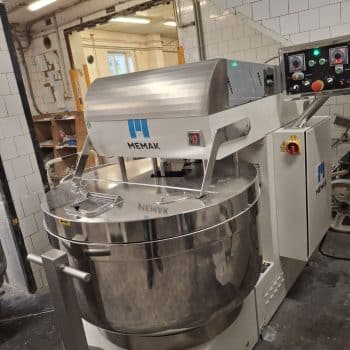 MEMAK OTTO250M kivehető csészés dagasztó gép