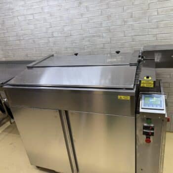 IZO automata fánksütő gép