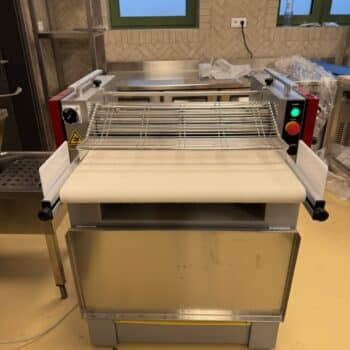 MAC.PAN kiflisodró gép