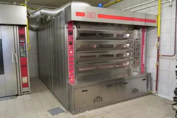 TERMOMAX steam tube oven manufactured by Modul-Bake