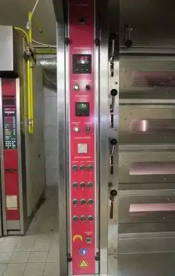 TERMOMAX steam tube oven manufactured by Modul-Bake